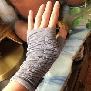 Hand warmers cotton mauve by gypsy and lolo